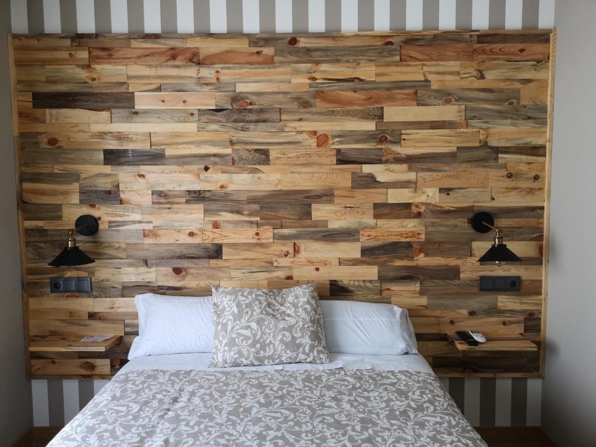 Hostal Juan Bravo Сеговия Экстерьер фото
