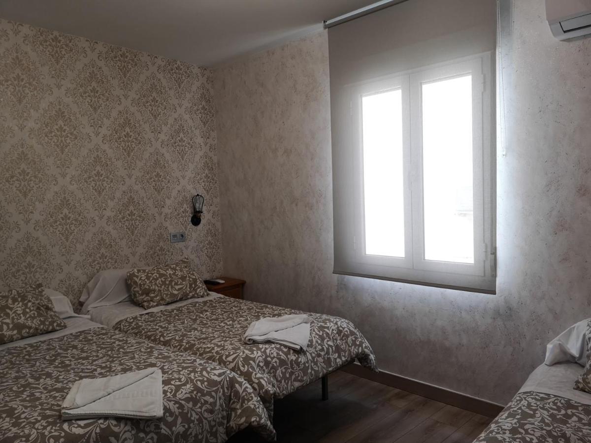 Hostal Juan Bravo Сеговия Экстерьер фото